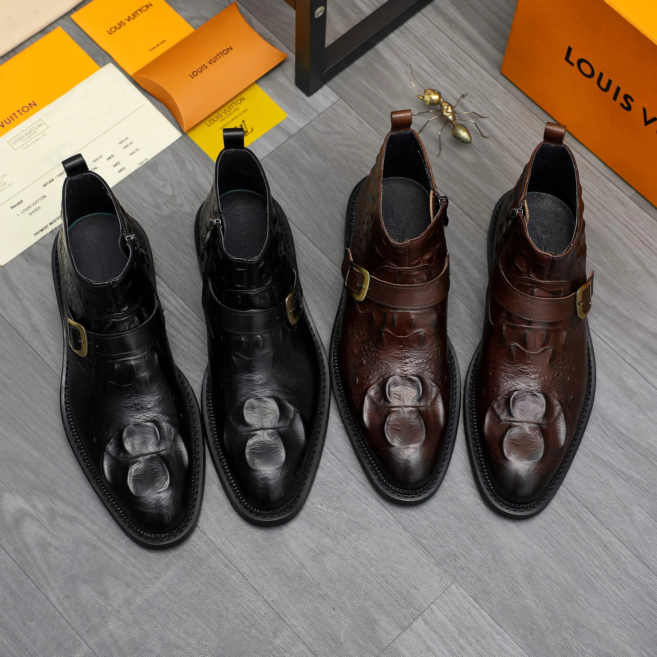 Men's shoes 💰p620 Product trademark: LV "Louis Vuitton" high-top business leather shoes Regular size: 37-46 (37.46 custom-made, non-returnable) Product materials: Selected crocodile pattern cowhide upper, pigskin lining, rubber outsole